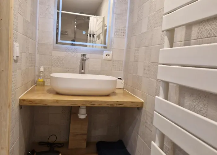 Le Petit Ceretant アパート